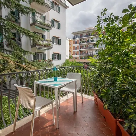 Gea Bed and Breakfast 4*